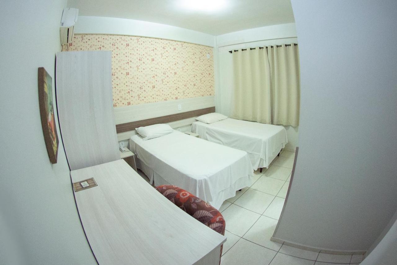Hotel Sambakia Realeza Екстер'єр фото