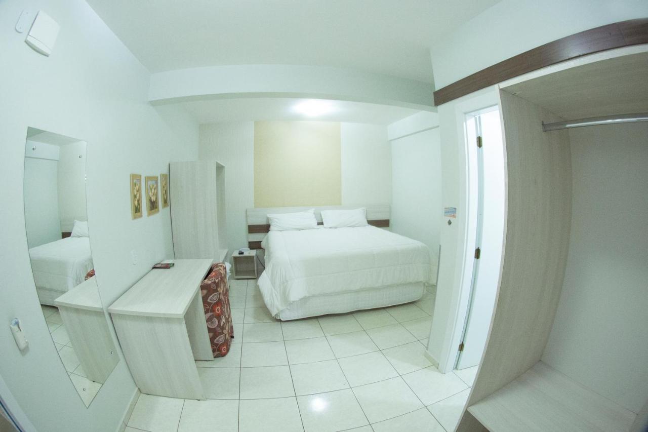 Hotel Sambakia Realeza Екстер'єр фото