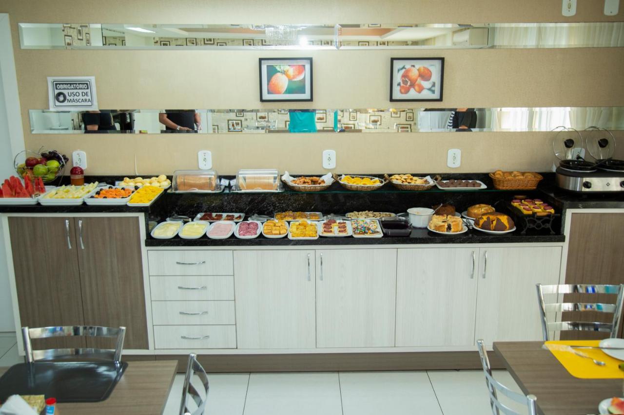 Hotel Sambakia Realeza Екстер'єр фото