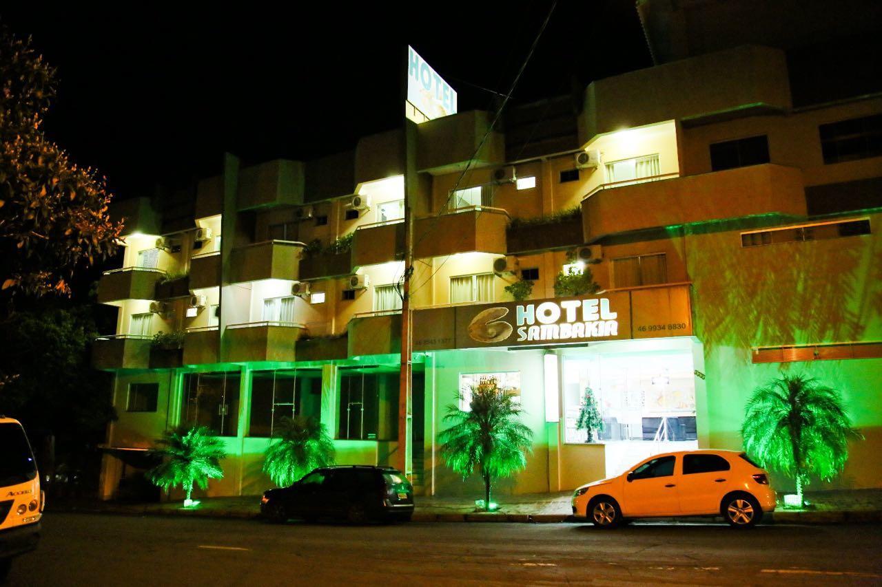 Hotel Sambakia Realeza Екстер'єр фото