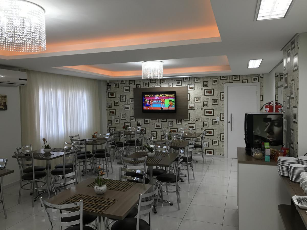 Hotel Sambakia Realeza Екстер'єр фото